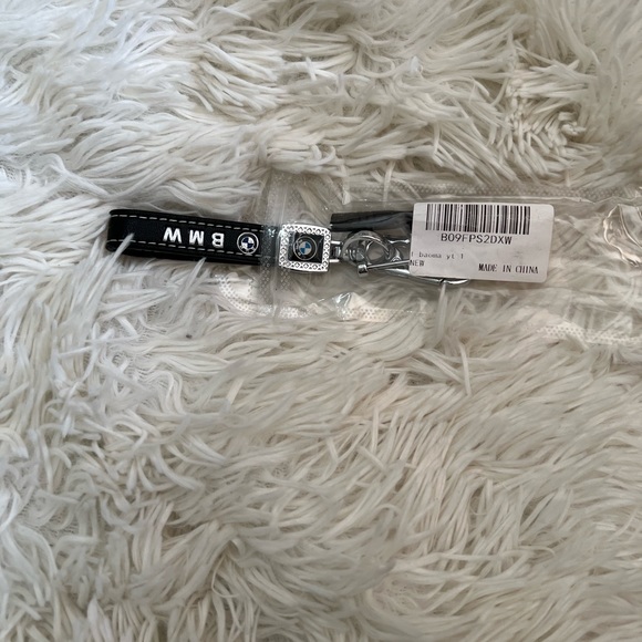 BMW leather key holder - Picture 3 of 3